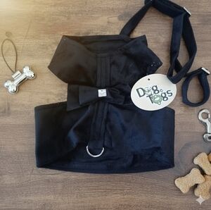 Soft black velour harness and lease w/ adorable bow and large rhinestone